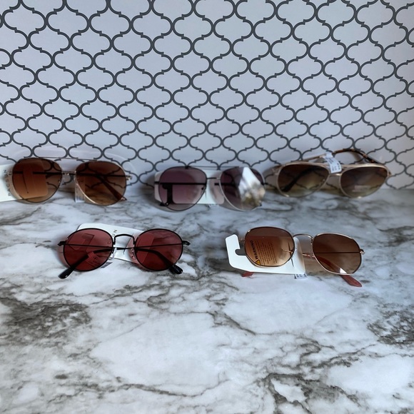 🚨BRAND NEW🚨 5 Pair of Pacsun sunglasses all new - Picture 4 of 5